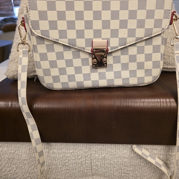 Cream and Gray Checkered Crossbody Bag - Picture 1 of 6